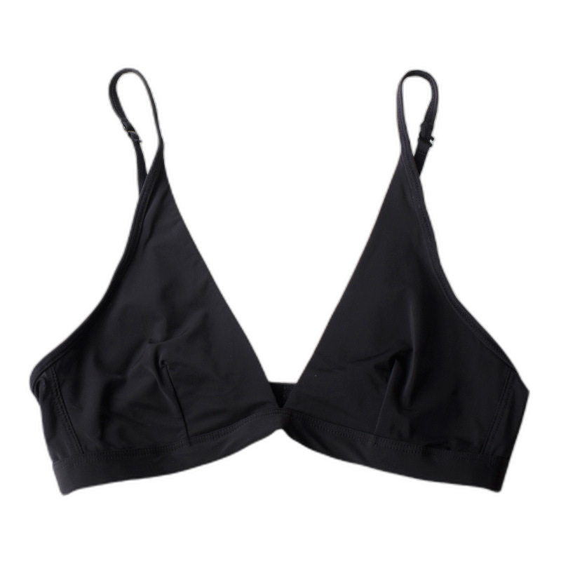 European and American comfortable thin section without steel ring French triangle cup glossy bra big chest small bikini ladies underwear underwear